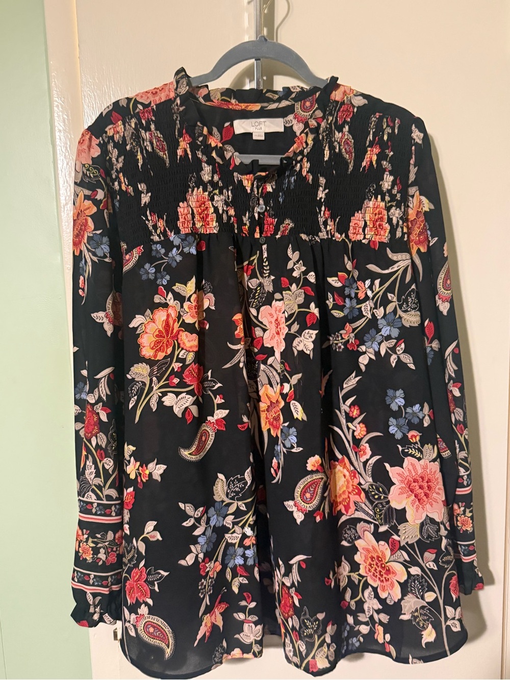 LOFT Black Floral Smocked Long-Sleeve Tunic